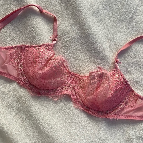 🎀Victorias Secret bra🎀 - Picture 3 of 4